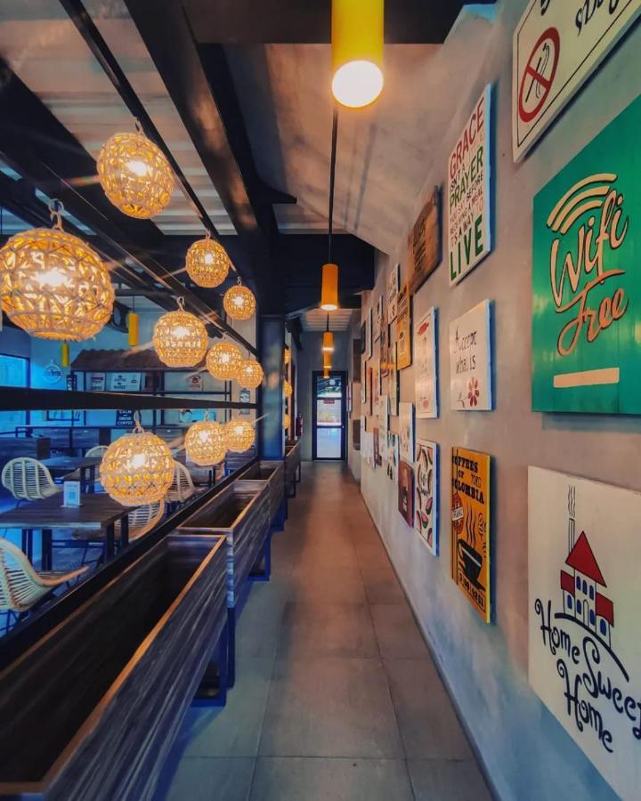 Hotel Summerville Majalengka Zewnętrze zdjęcie