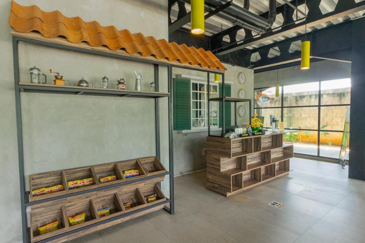 Hotel Summerville Majalengka Zewnętrze zdjęcie